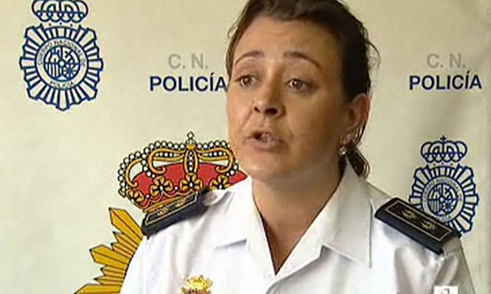 Detenidos un subinspector de Policía y varios trabajadores de Barajas por tráfico de drogas.