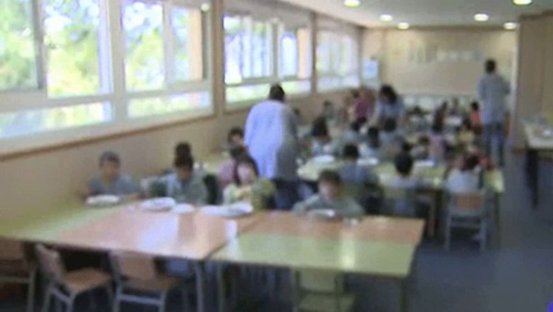 Más de 2.800 alumnos de colegios de Barcelona no comen lo suficiente 