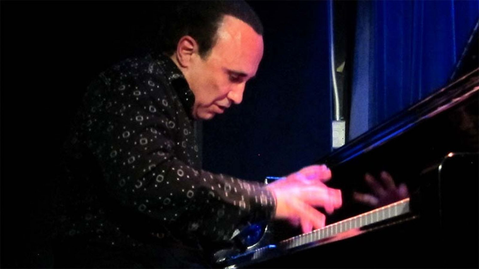 Michel Camilo interpreta "Take Five" - Ver ahora