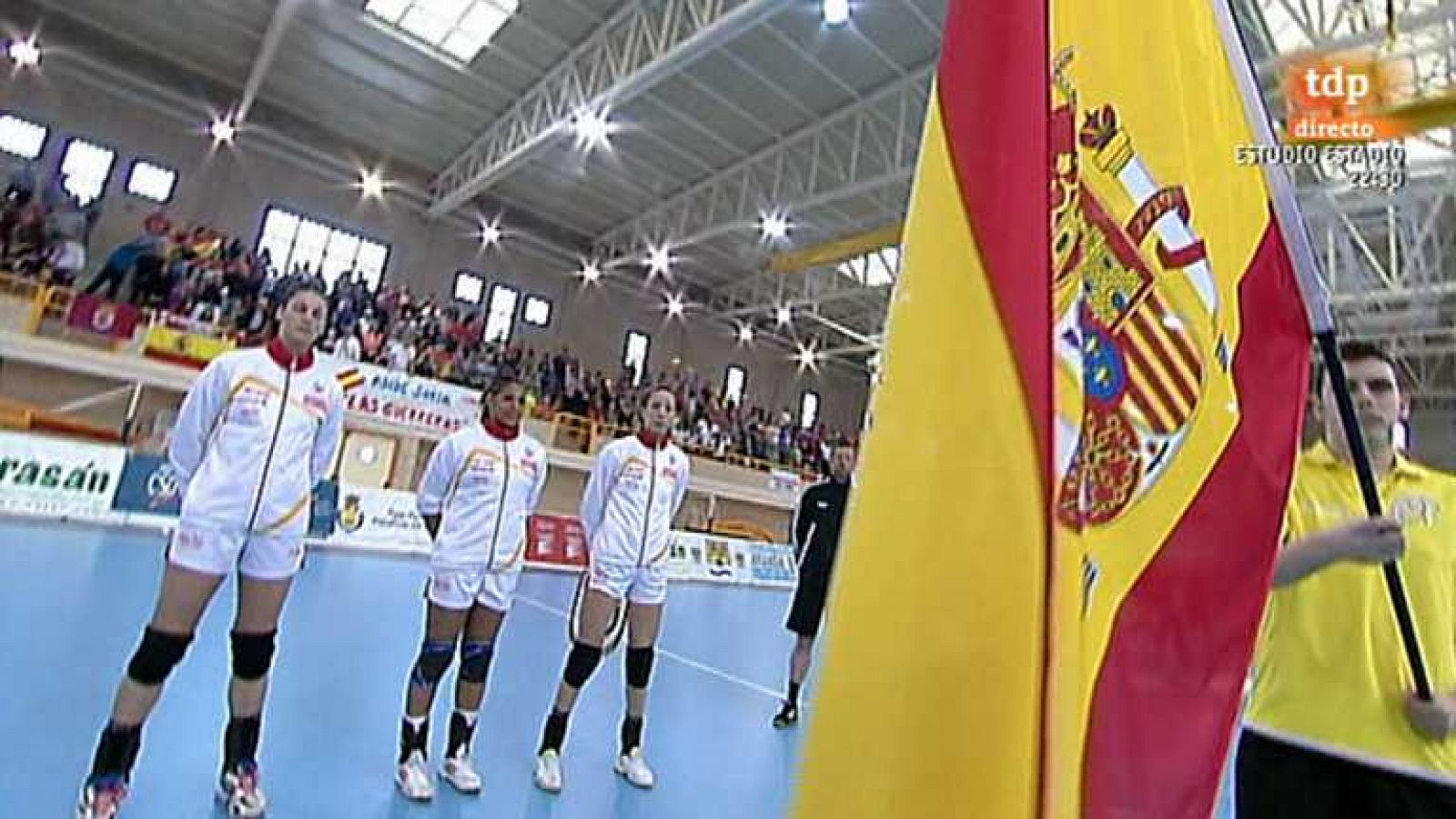 Balonmano - Play Off Campeonato del Mundo Femenino. Partido de vuelta: España - Macedonia