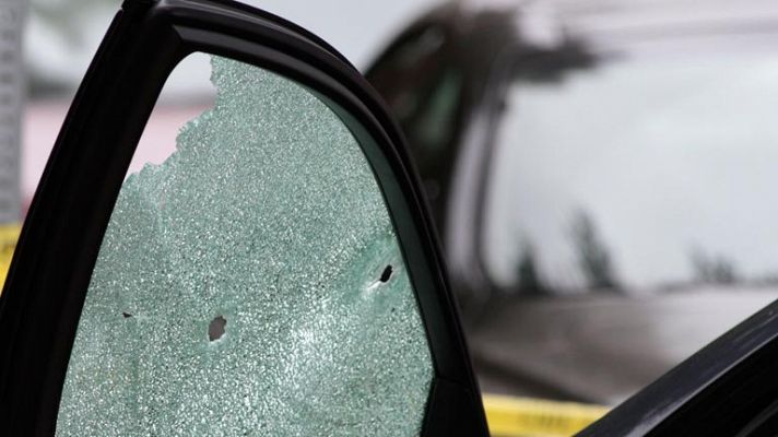 Informativo 24h - Al menos seis muertos en un tiroteo en un campus universitario de California