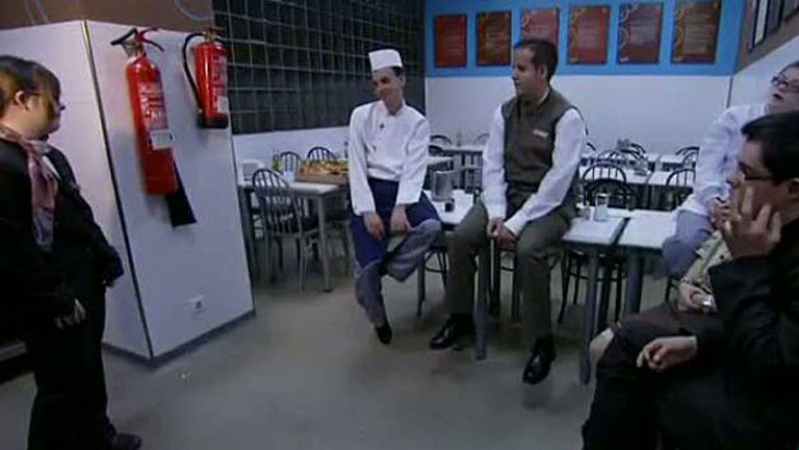 Irene, lista para trabajar en la recepción del hotel - Ver ahora