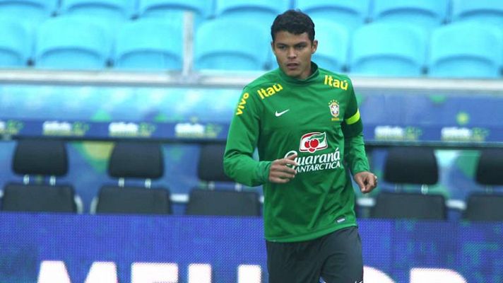 Thiago Silva, cada vez más lejos del Barça