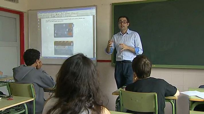 Telediario 1 - Plan de Educación Financiera para jóvenes de 13 y 14 años