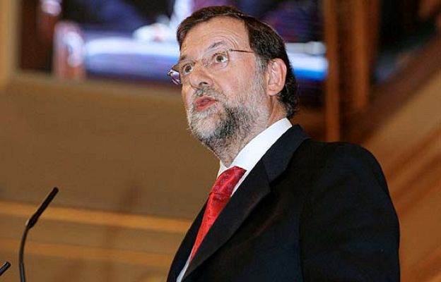  - Rifirrafe entre Rajoy y Zapatero
