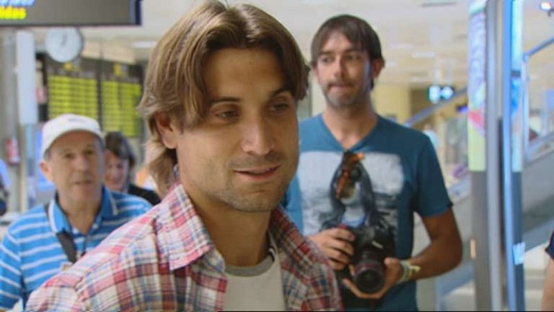 David Ferrer ya está en casa. El alicantino regresaba después de realizar un gran torneo en el que ha logrado meterse por primera vez en una final de un Grand Slam. Ferrer cree que su amigo es uno de los mejores deportistas españoles. 