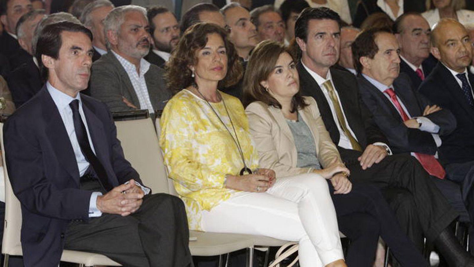 Informativo 24h: Aznar insta en "retomar un programa de reformas" acorde con el PP | RTVE Play