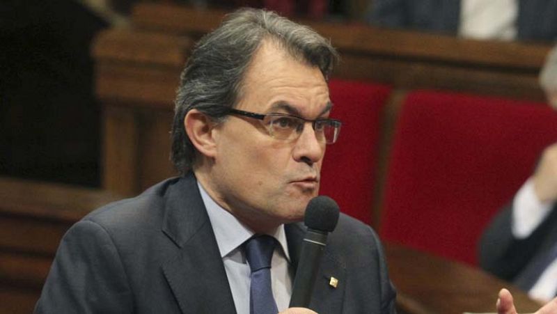 Artur Mas quiere agotar la legislatura y presenta un plan de gobierno 