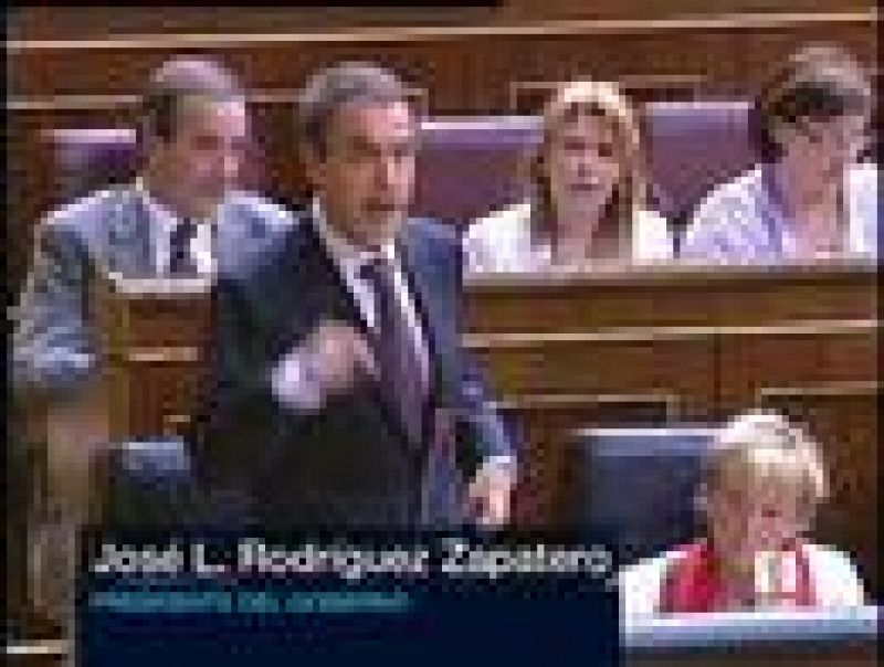 Zapatero y Rajoy han adelantado esta tarde parte de los argumentos que plantearán el miércoles que viene en un pleno monográfico sobre la situación económica.