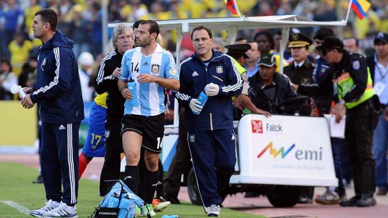 El rival de España en el primer partido de la Confederaciones, Uruguay, venció en Venezuela. En otros partidos de clasificación para el mundial de la zona sudamericana Falcao marcó para Colombia y Mascherano fue expulsado en el Argentina-Ecuador ... 
