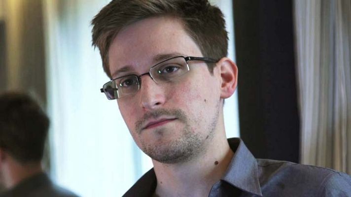 Telediario 1 - Nueva acusación de Edward Snowden