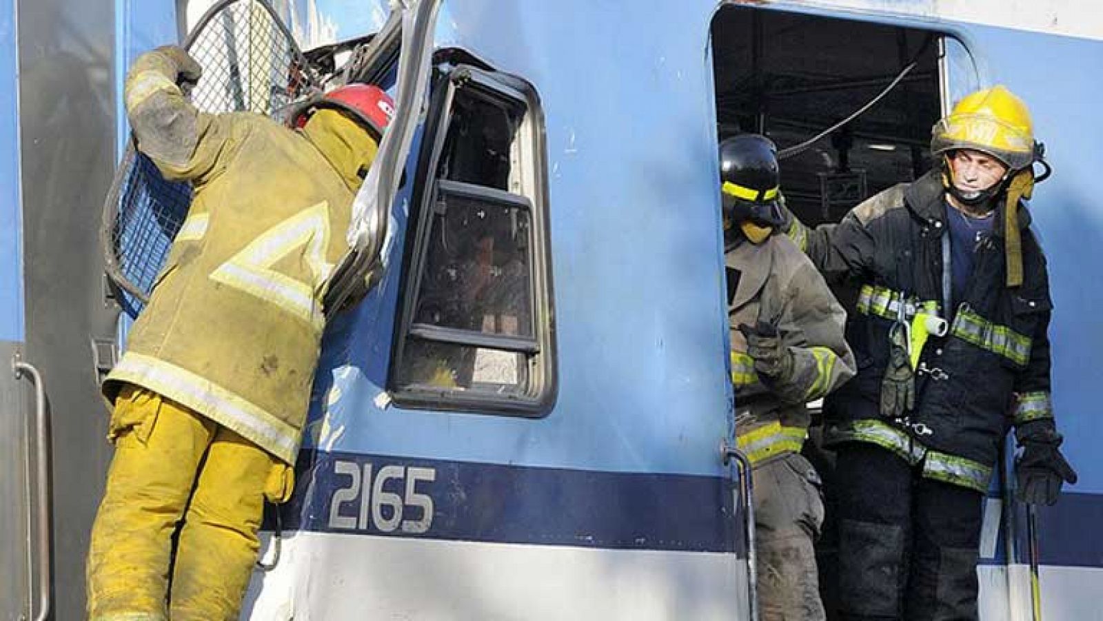 Más de 200 heridos y al menos tres muertos tras un accidente de tren en Buenos Aires