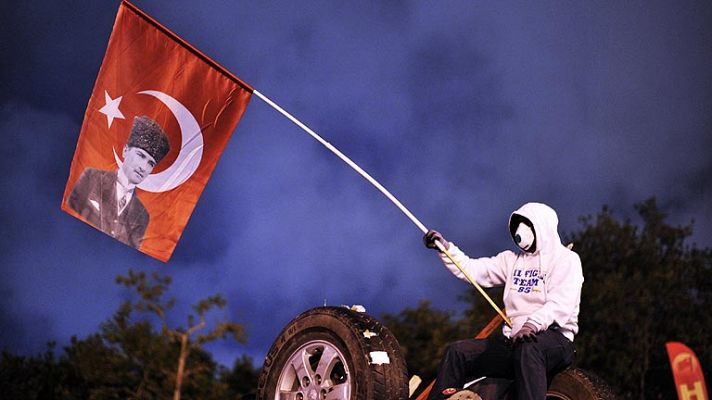 Telediario 1 - Protestas en Turquía