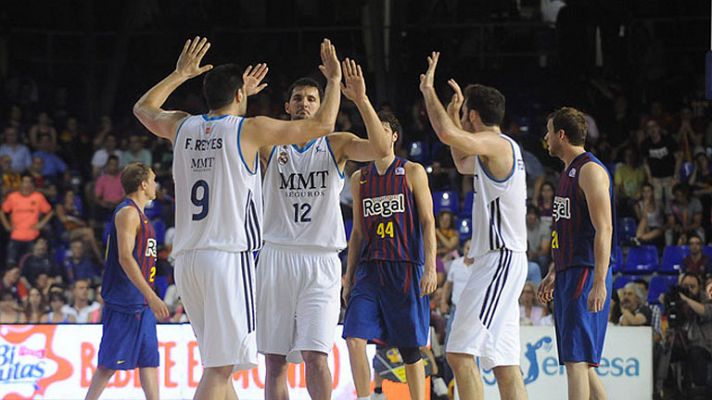 El Madrid vence al Barça el tercer partido de la final en el Palau