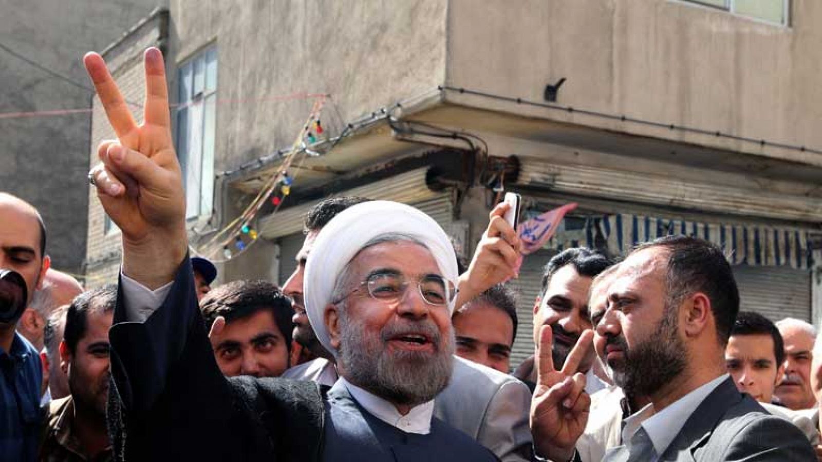Hásan Rohani gana las elecciones presidenciales in Irán