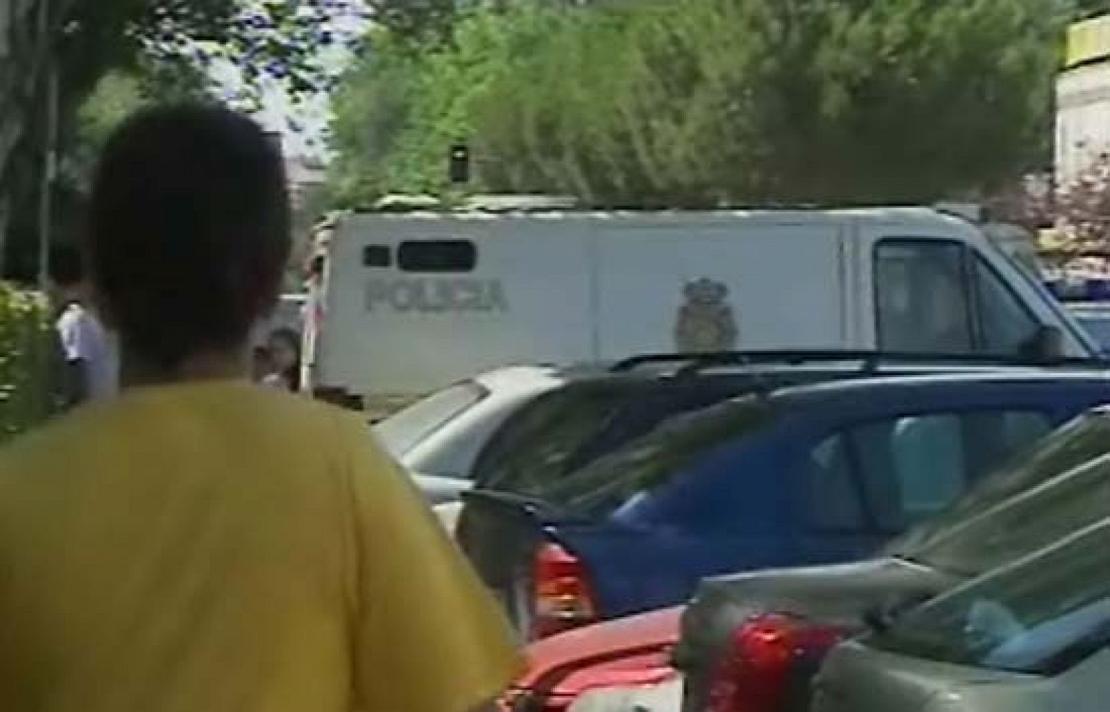 Desmantelada una red que introducía droga por Barajas | Ver