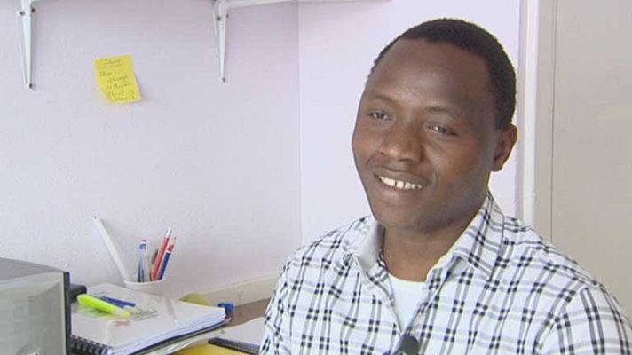 Telediario 1 - Yaya, refugiado en España