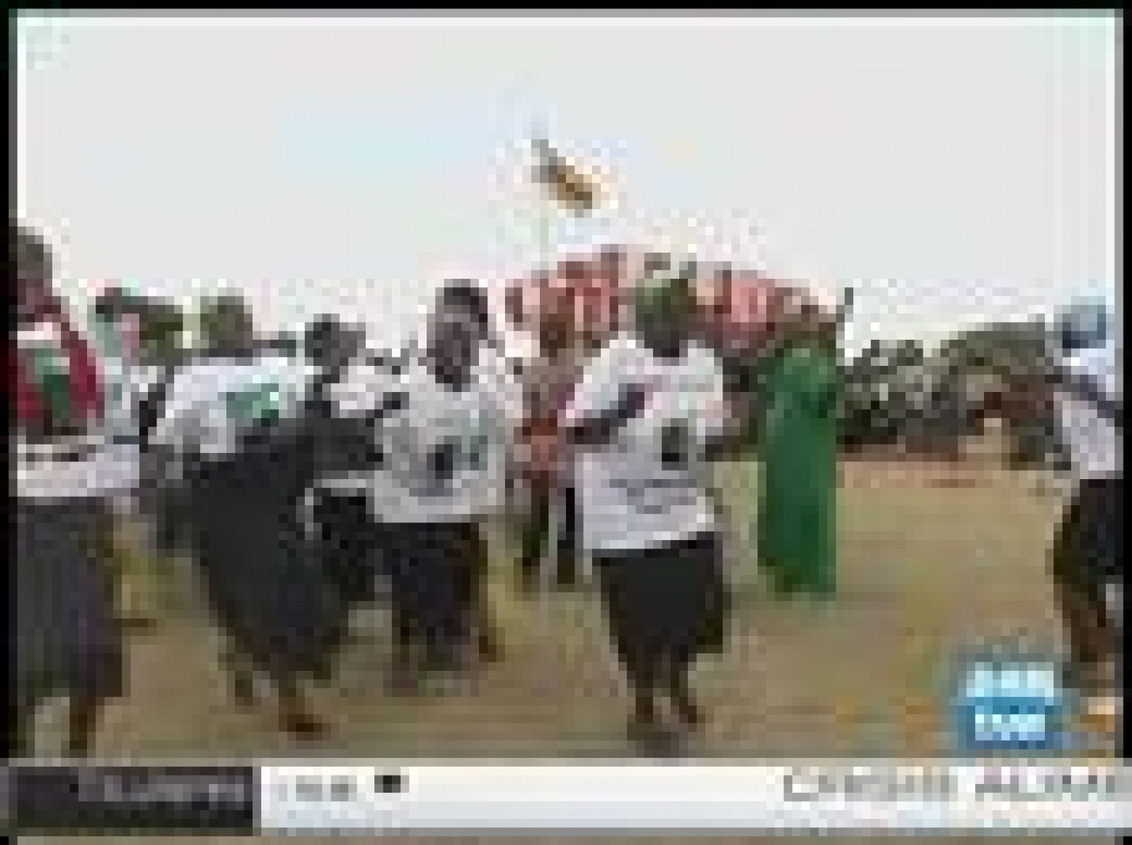 Zimbabue vota sin oposición y entre la violencia | Ver