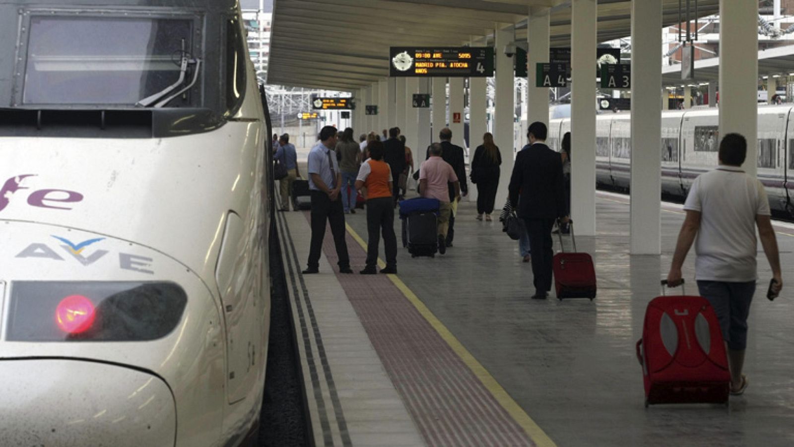 Abre al público la línea de AVE Madrid-Alicante | Ver