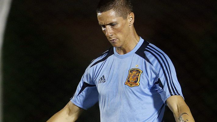 Telediario 1 - La absoluta anima a su cantera