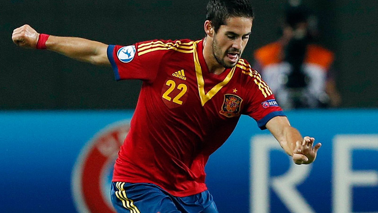 La selección española sub-21 se juega este martes el título europeo de la categoría ante Italia. Liderados por Isco, esta generación quiere mantener un trono que ya consiuió hace dos años.