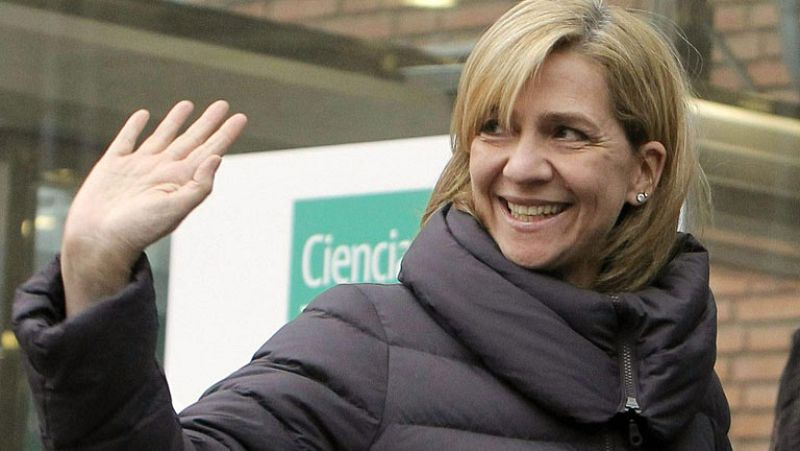 Hacienda dice que venía el DNI de la infanta en las fincas por "error"