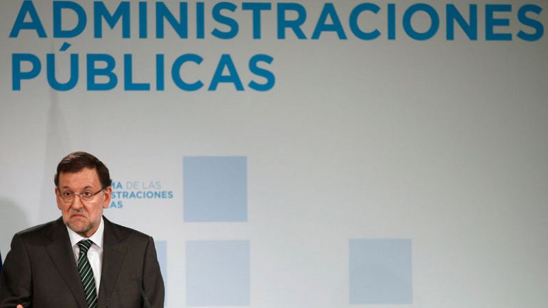 Rajoy presenta un informe para la reforma de las Administraciones Públicas 