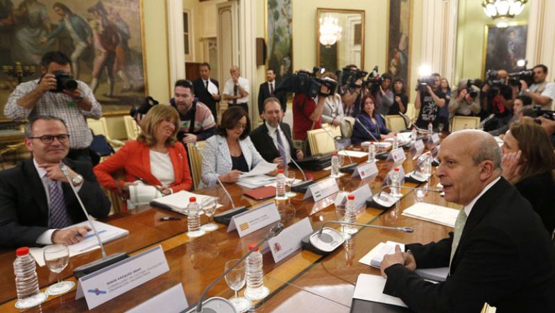 Wert estudiará modificar las exigencias para lograr una beca