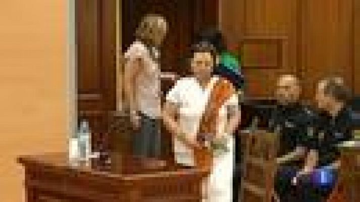 Telediario 1 - La suegra y el cuñado de Bretón destacan que era "muy frío y estricto" con los niños