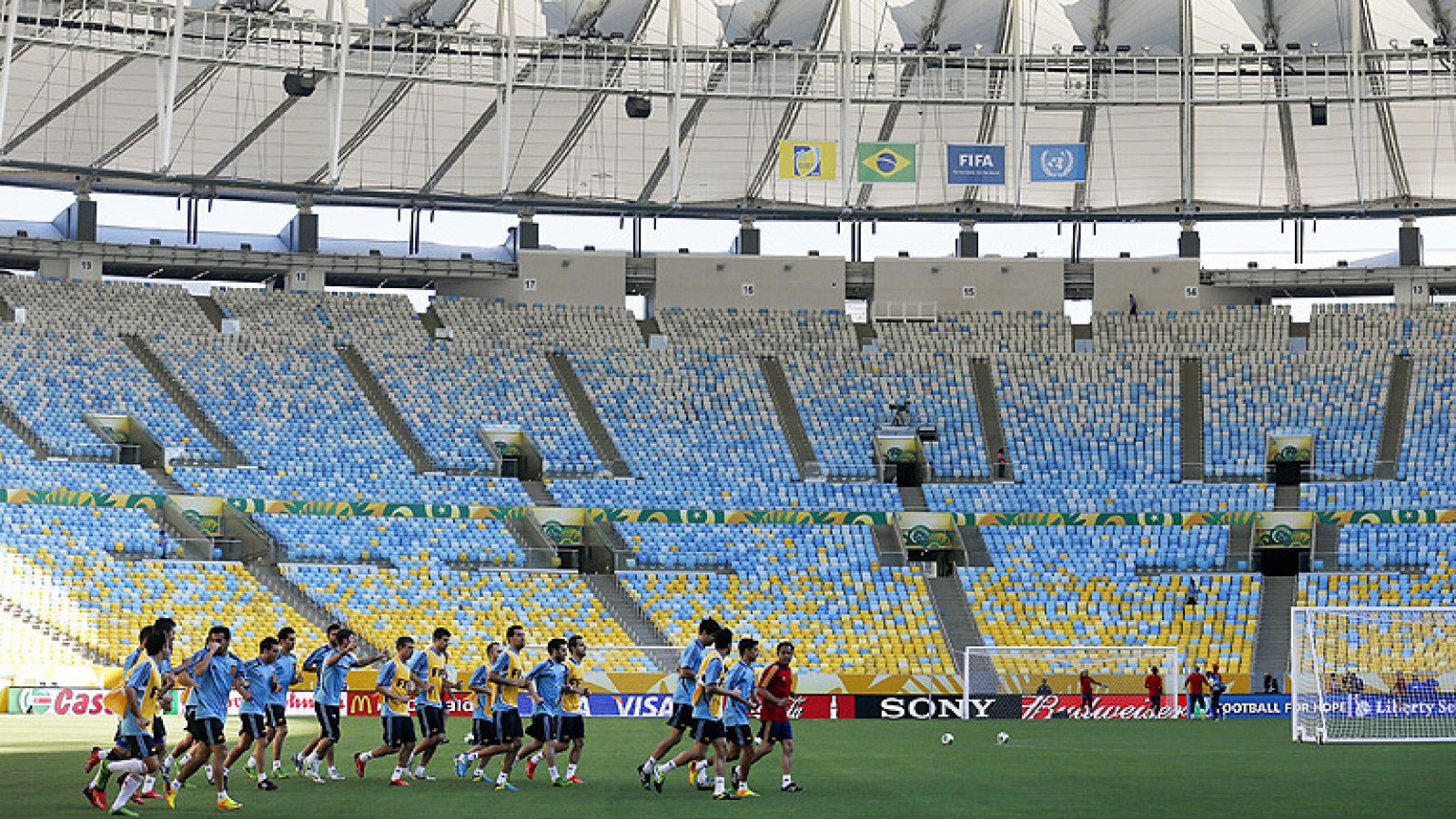 Telediario 1: Maracaná y Tahití esperan a España | RTVE Play