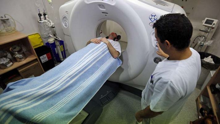 Telediario 1 - Investigación sanidad Cataluña