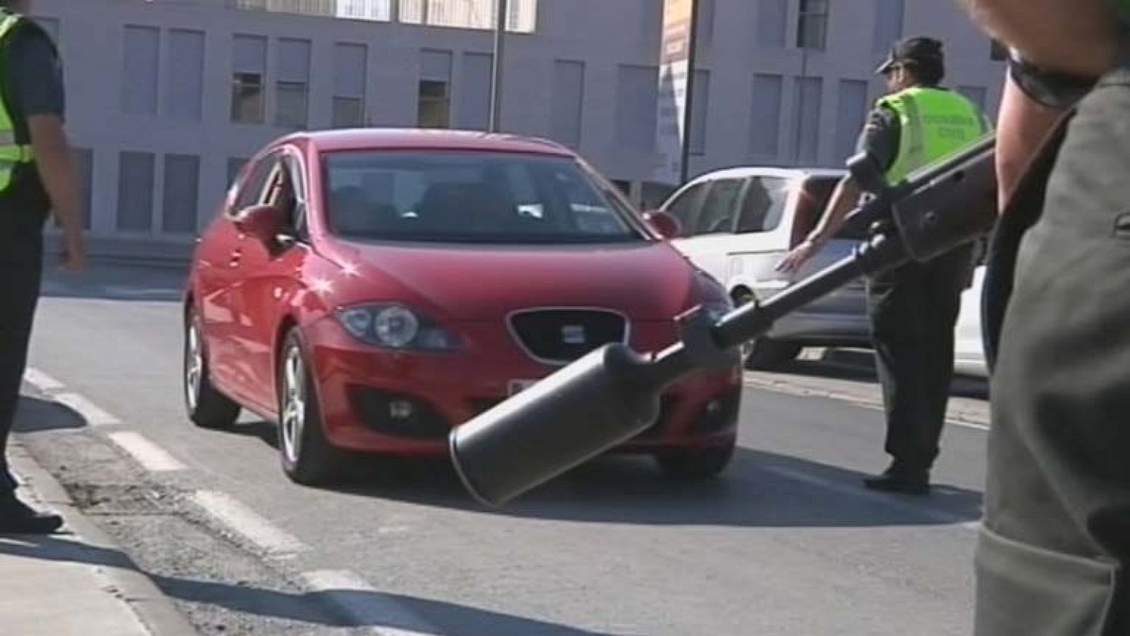 Detenidos ocho presuntos miembros de una red vinculada a Al-Qaeda en Ceuta