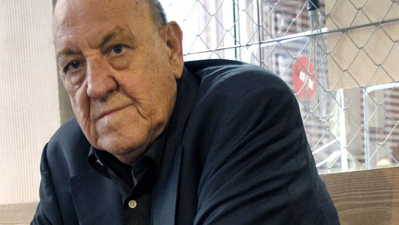El escritor Javier Tomeo fallece en Barcelona a los 80 años