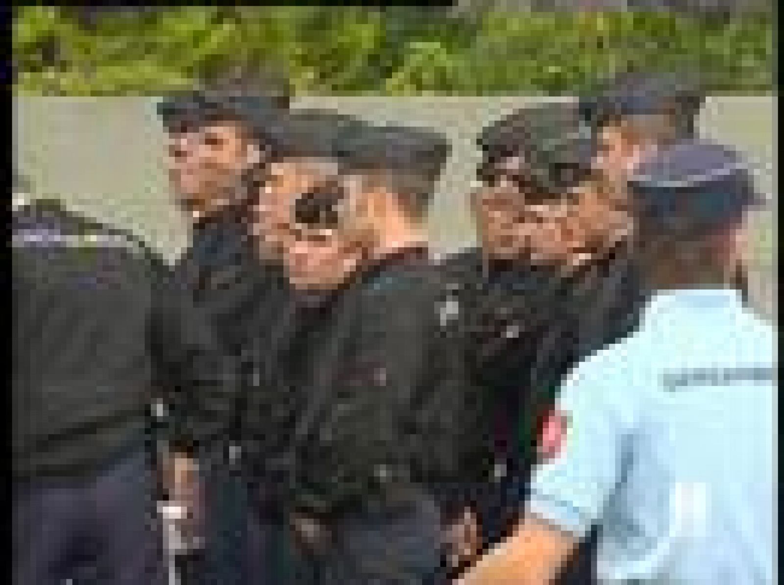 Se reconstruye el asesinato de dos guardias civiles en Capbreton | Ver