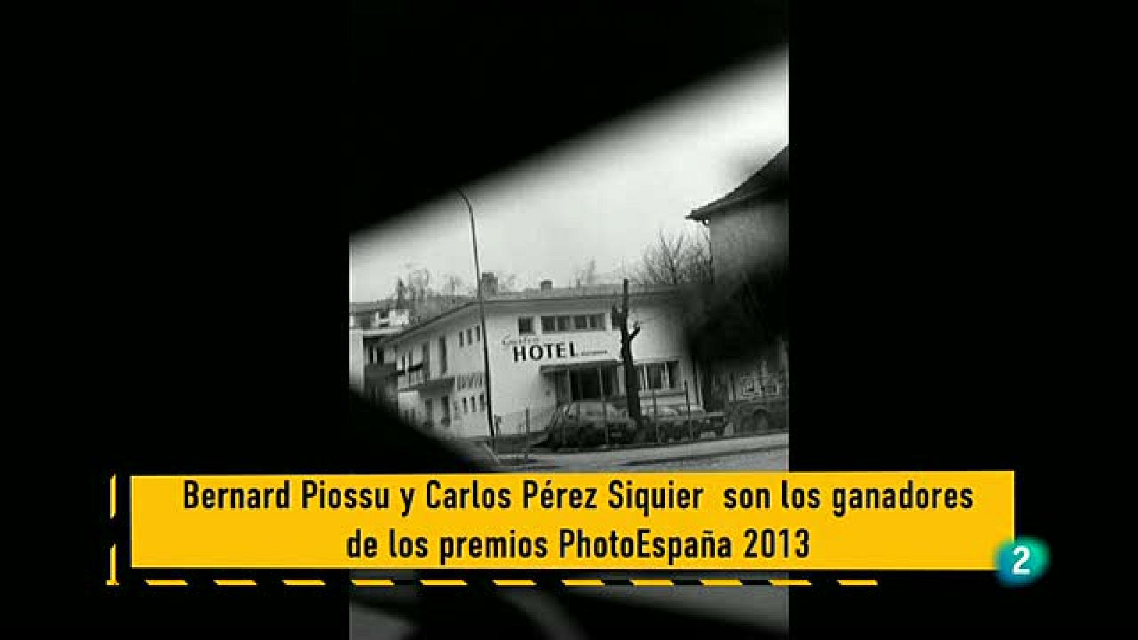 PHotoEspaña premia las trayectorias de Bernard Plossu y Carlos Pérez Siquier - Ver ahora
