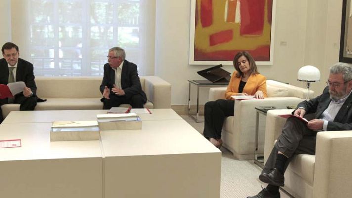 Telediario 1 - Reunión en Moncloa