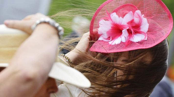 El tiempo - Viento fuerte en el Estrecho