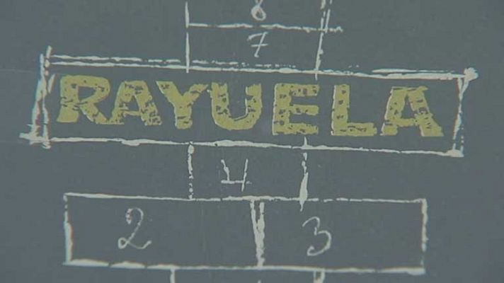 Exposición de la obra "Rayuela"