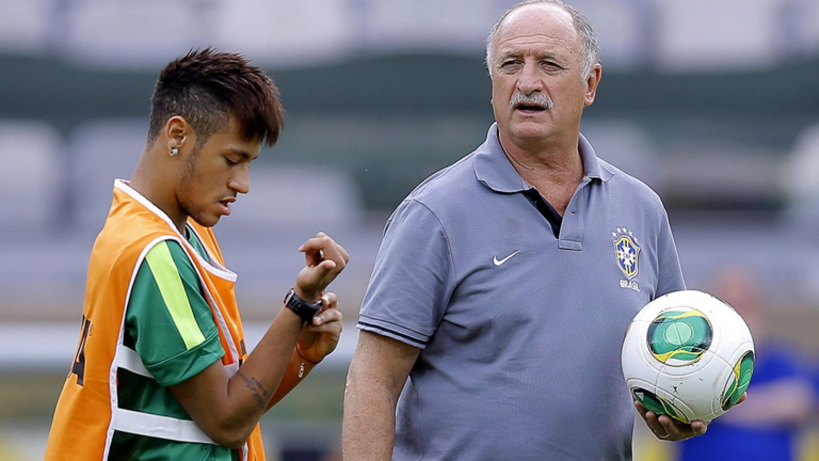Telediario 1: Neymar, centro de un Brasil- Uruguay bajo la sombra del 'maracanazo' | RTVE Play