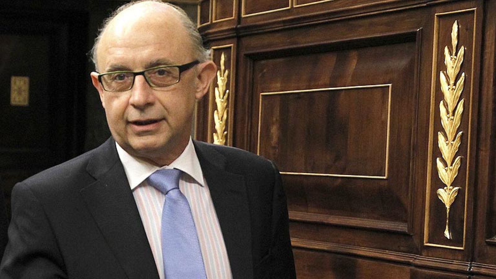 Montoro: "No hay ningún NIF en la Agencia Tributaria que no sea sometido a inspección"