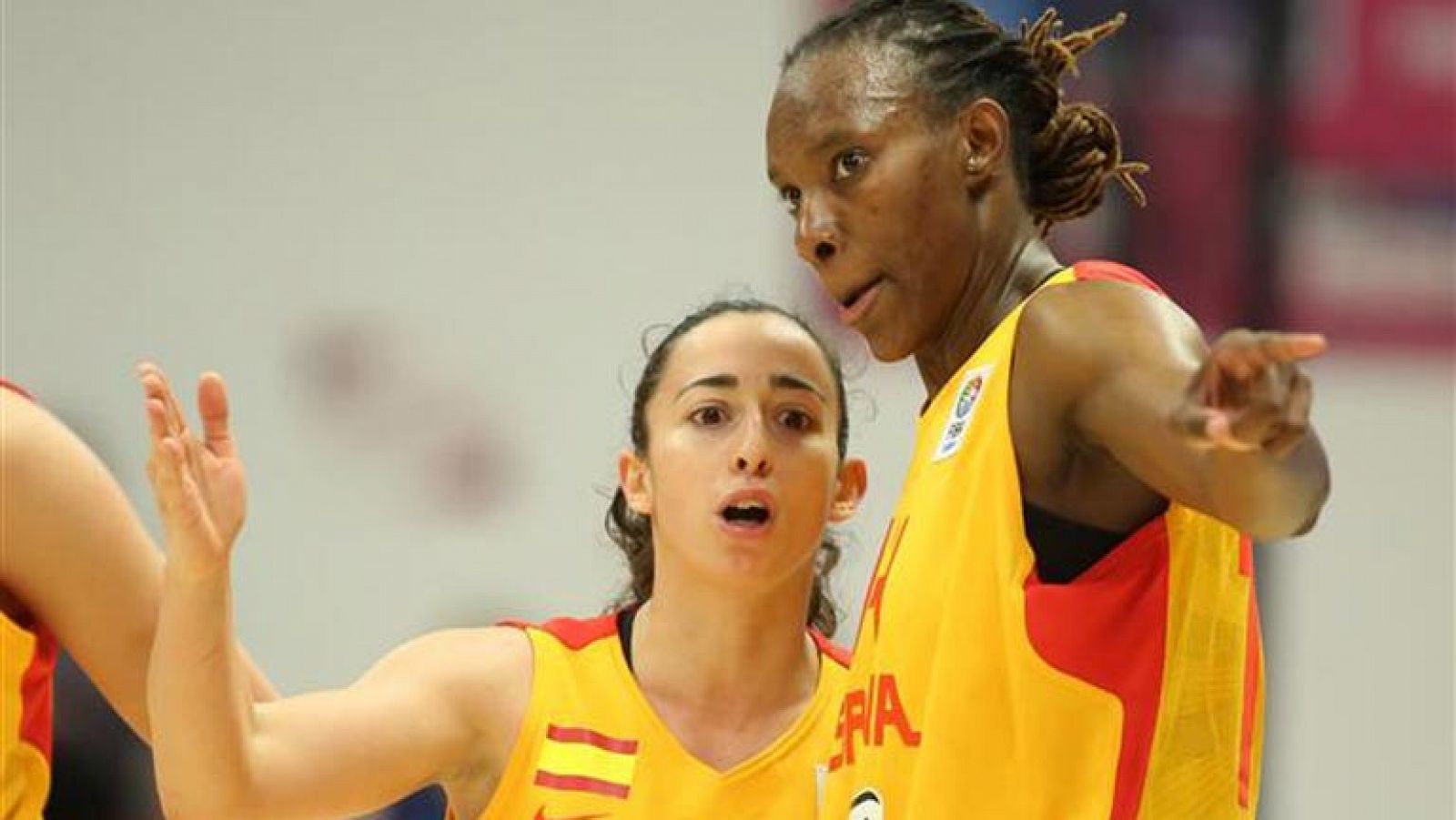 Telediario 1: España busca las semifinales del Eurobasket femenino | RTVE Play