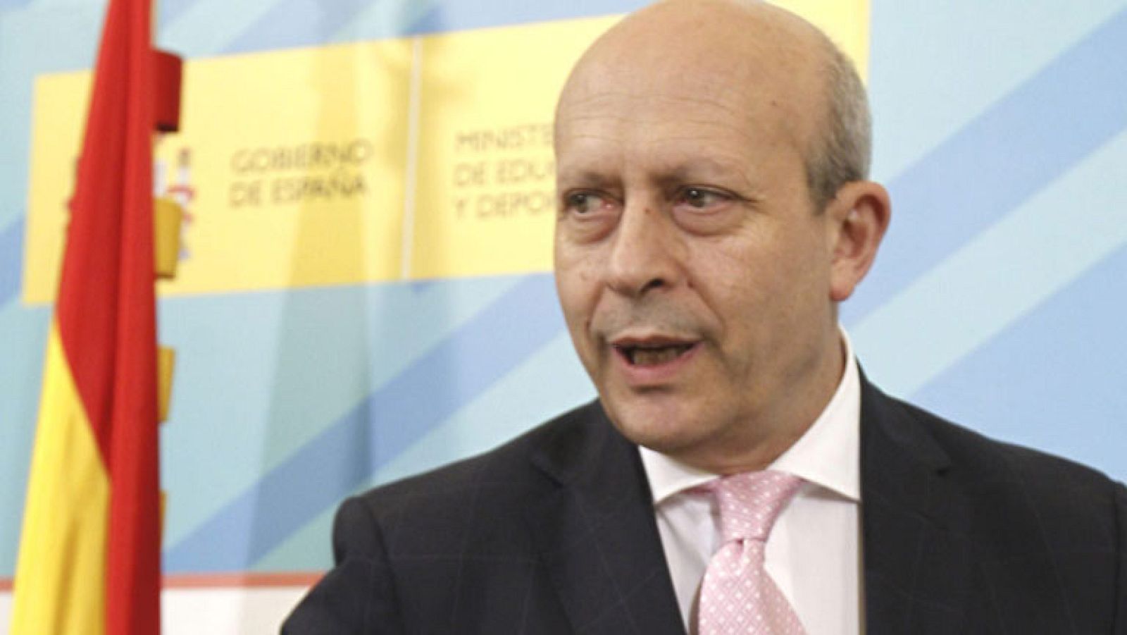 Wert deja en 5,5 la nota de la beca para la exención de matrícula | Ver