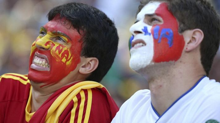 Telediario 1 - La 'marea roja' se extendió de España a Brasil