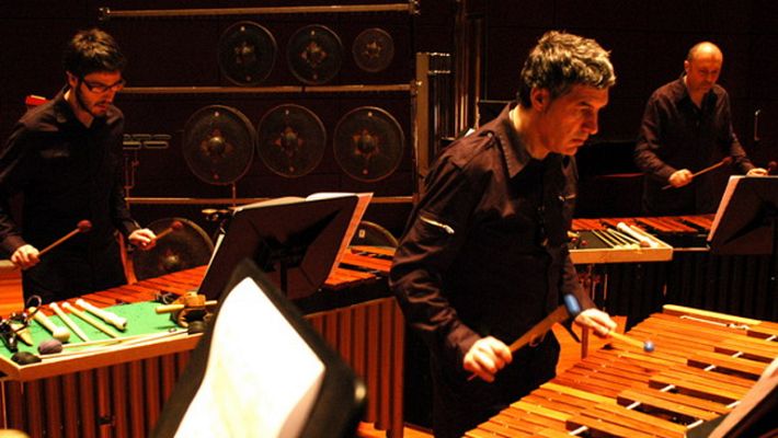 Atención obras - Neopercusión y "Thrichromie"