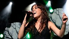 Zaz interpreta "Historia de un amor"