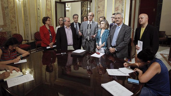 Telediario 1 - Todos los partidos aprueban una declaración contra la devolución de las ayudas a los astilleros