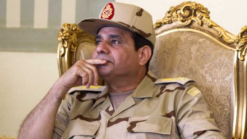 Egipto ve su futuro con incertidumbre después del golpe de estado