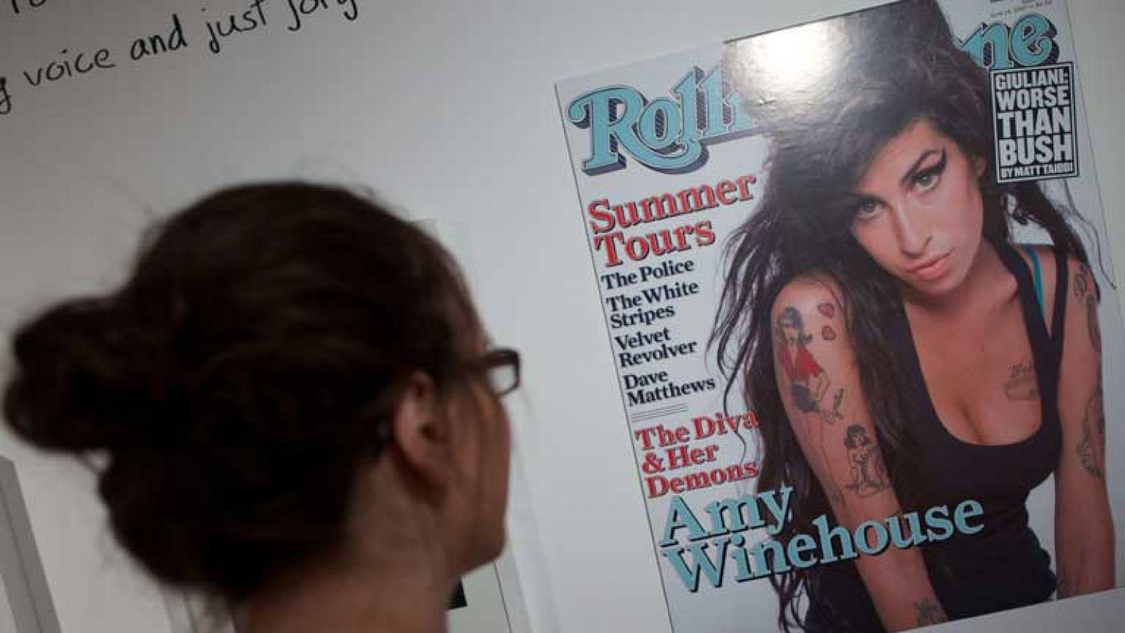 Telediario 1: Exposición Amy Winehouse | RTVE Play