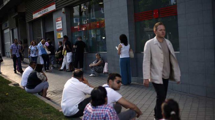 Telediario 1 - Paro, el primer problema