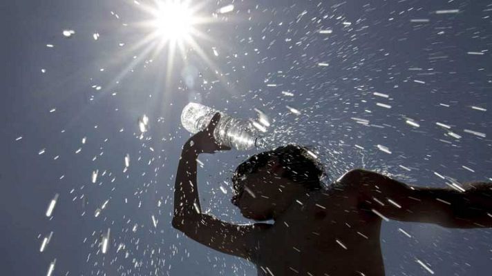 Telediario 1 - 40 grados de temperatura